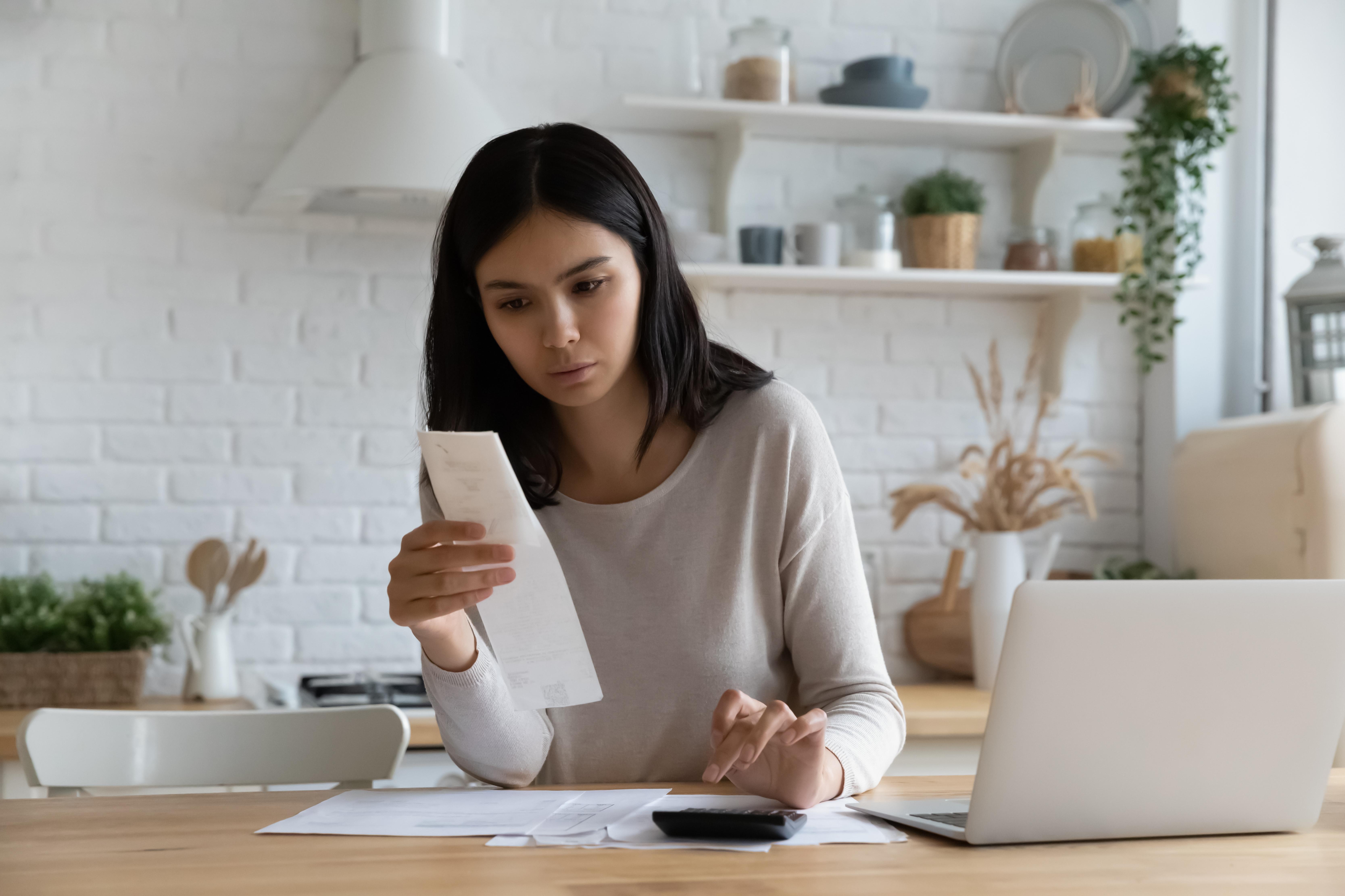 New Year’s resolutions for your financial health: tools to help you navigate your financial situation